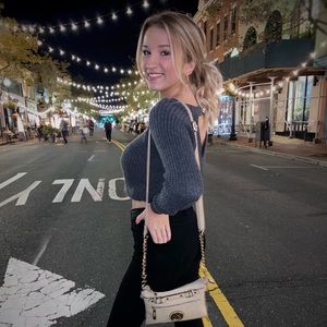 Meet your Posher, Natalie